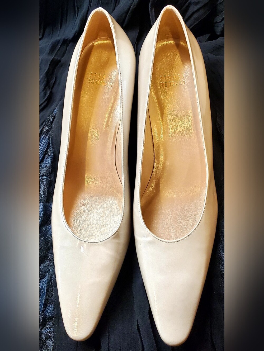 Stuart Weitzman Nude (Champahne Gold) Leather Pointed-Toe Pumps - Picture 7 of 13